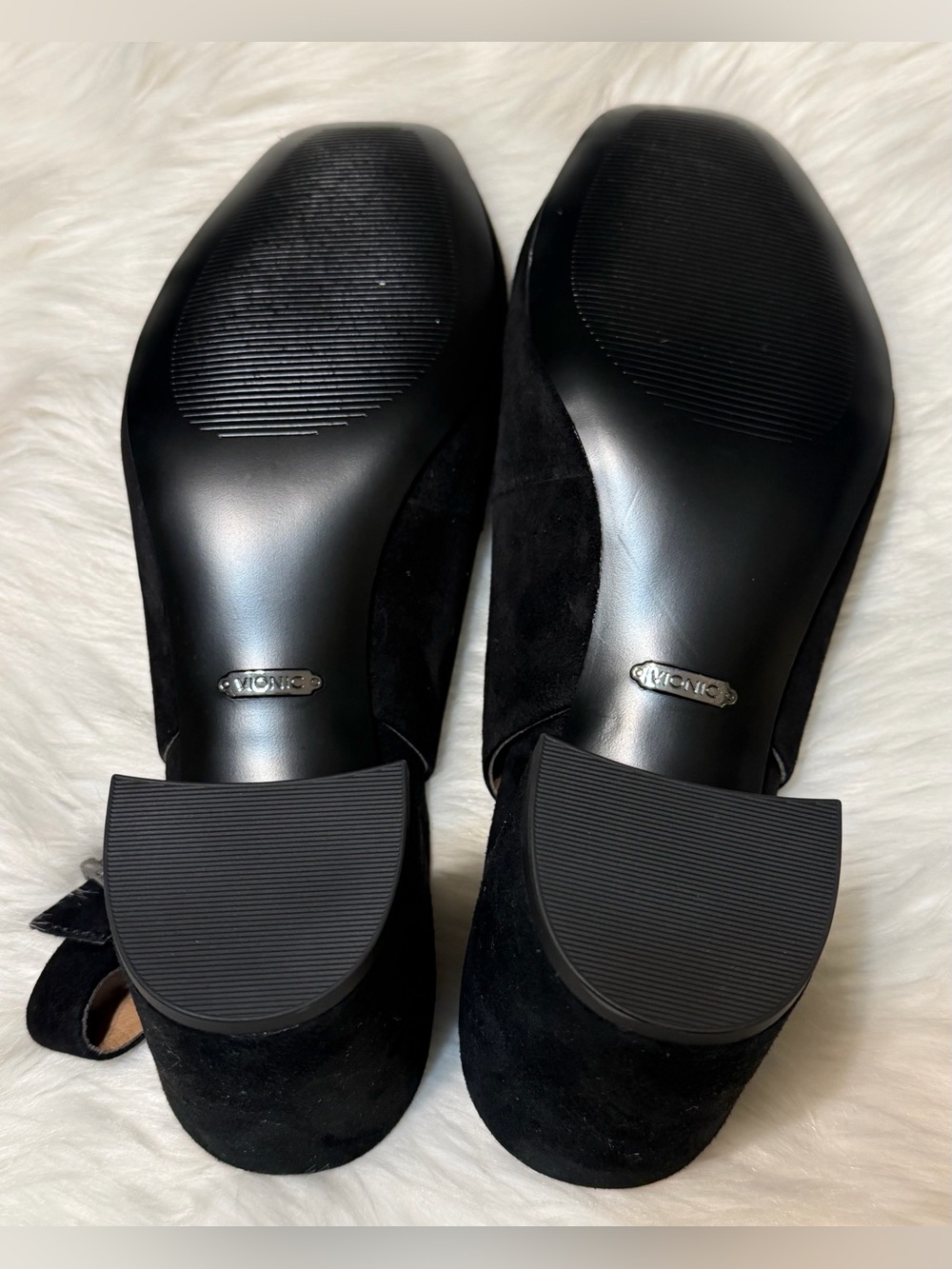 Vionic Nareen Black Suede Slingback Block Heel - Picture 8 of 9